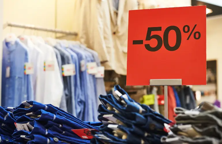 Черен Петък Дрехи